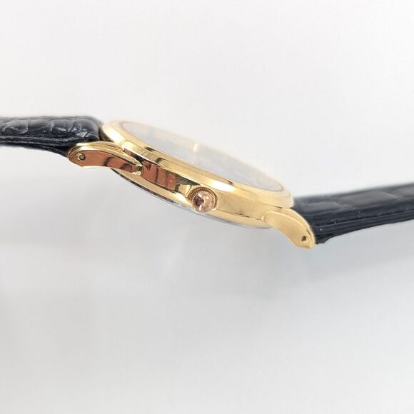 Armitron Looney Tunes Collectors Edition Gold Black Leather Band Watch - Picture 6 of 10